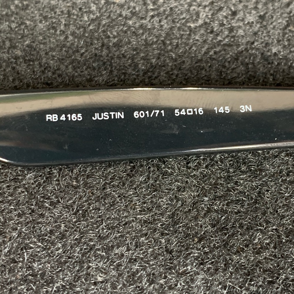 Justin Ray Ban - Picture 4 of 4